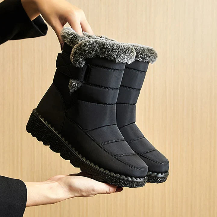 Comfortable and warm women's winter shoes