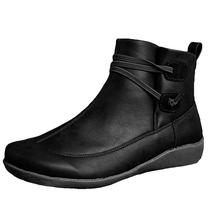 Comfortable and warm women's leather boots