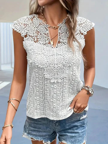 Barbara - v-neck top with lace