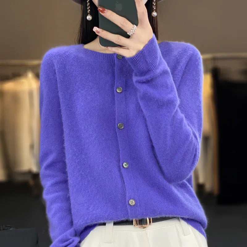 Annika - wool cardigan - soft and stylish wool women's jacket for autumn and winter