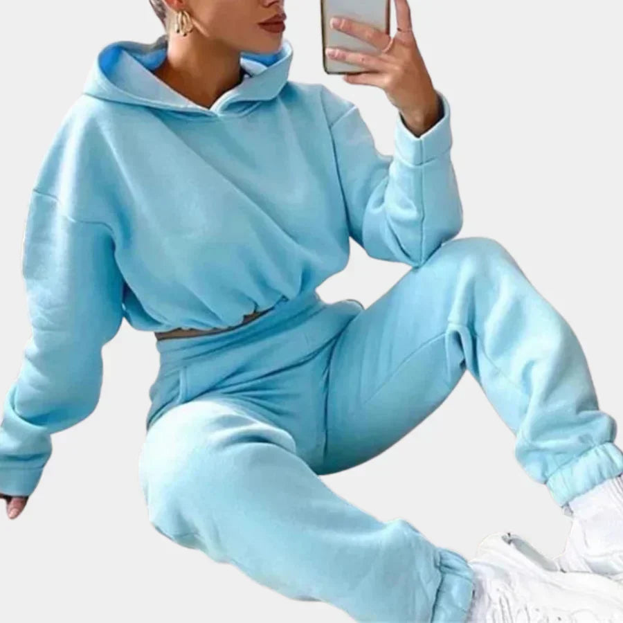 Elegant and comfortable women's sweaters for every occasion