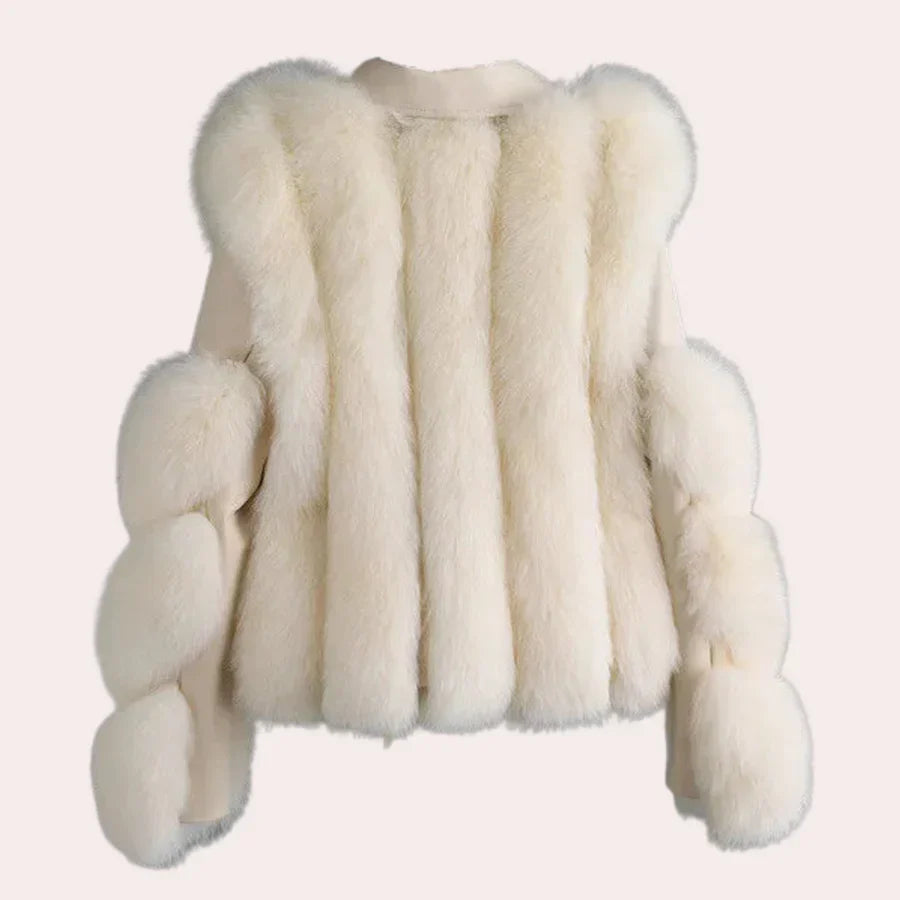 Maliana - stylish women's jacket with elegant flair