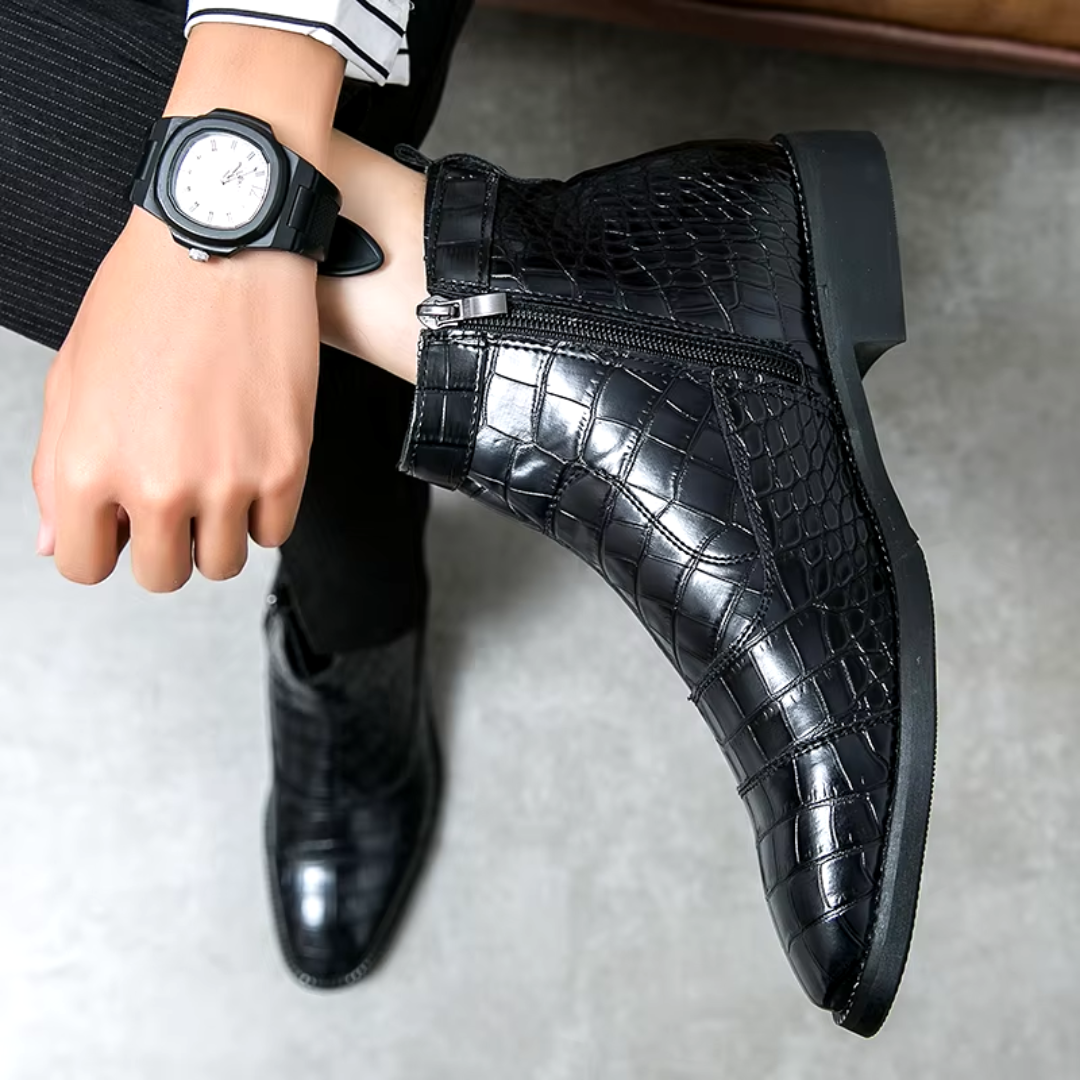 Elegant leather chelsea boots for men