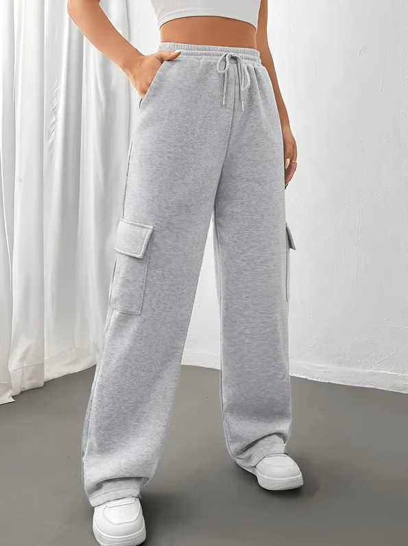 Zora - comfortable and stylish jogging pants with flap pockets
