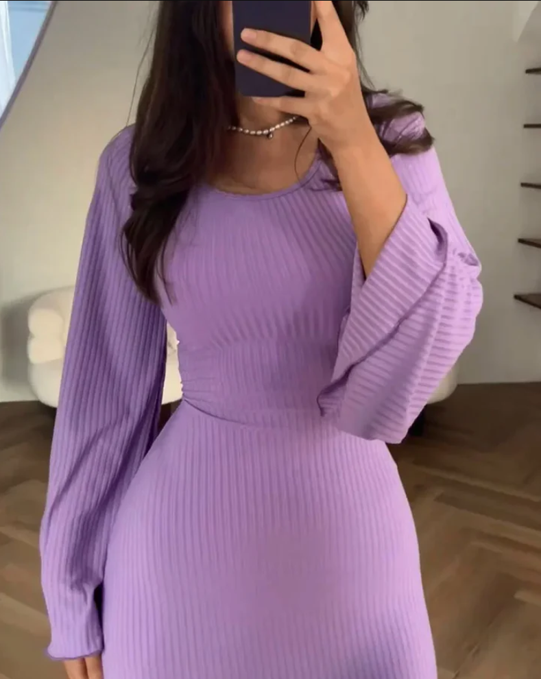 Annaliesje | elegant long sleeve dress for special occasions