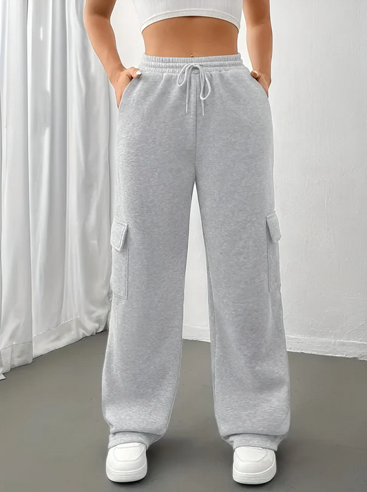 Zora - comfortable and stylish jogging pants with flap pockets