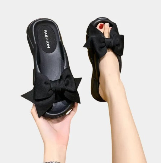 Damonie - elegant women's slippers with bow detail