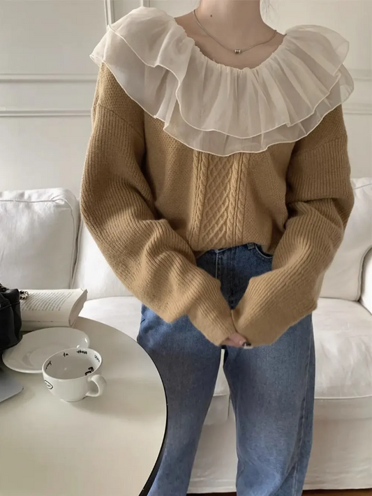 Adeline - sweater with ruffles