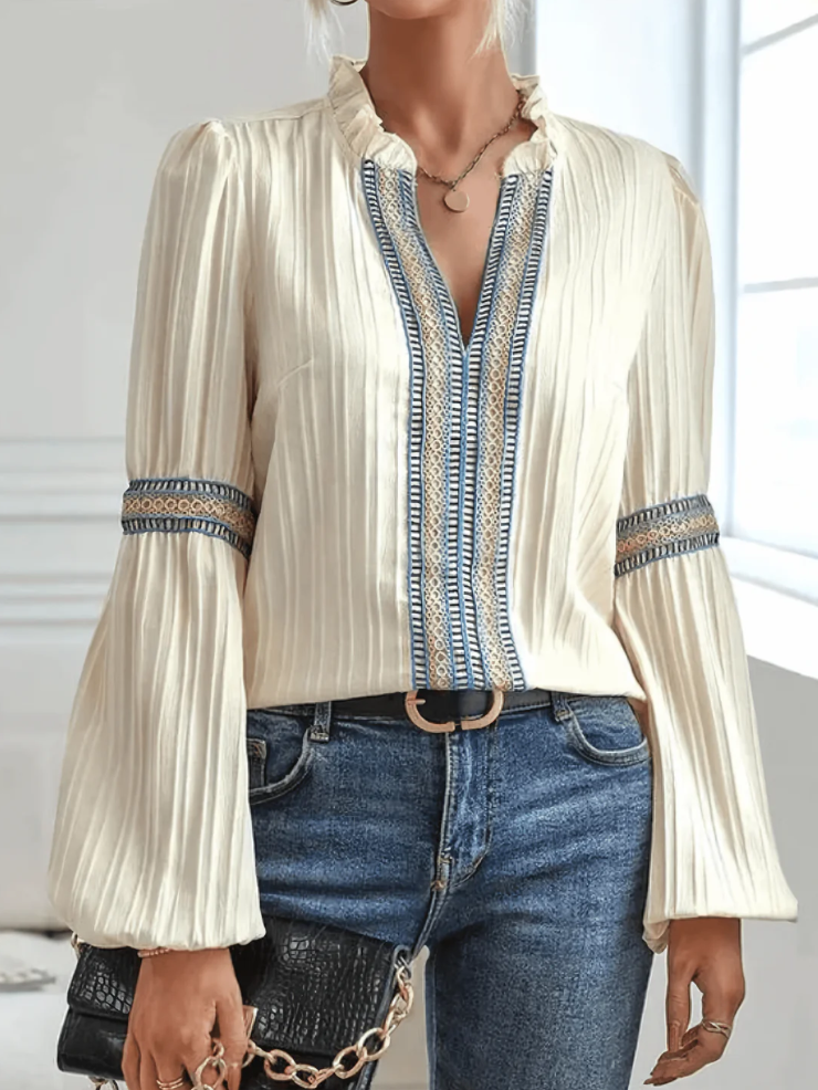 Blouse with refined puff sleeves for women