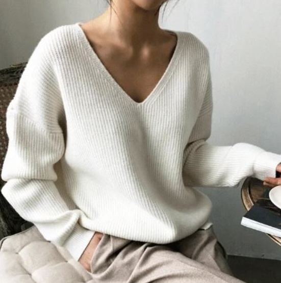 Abigail -loose sweater