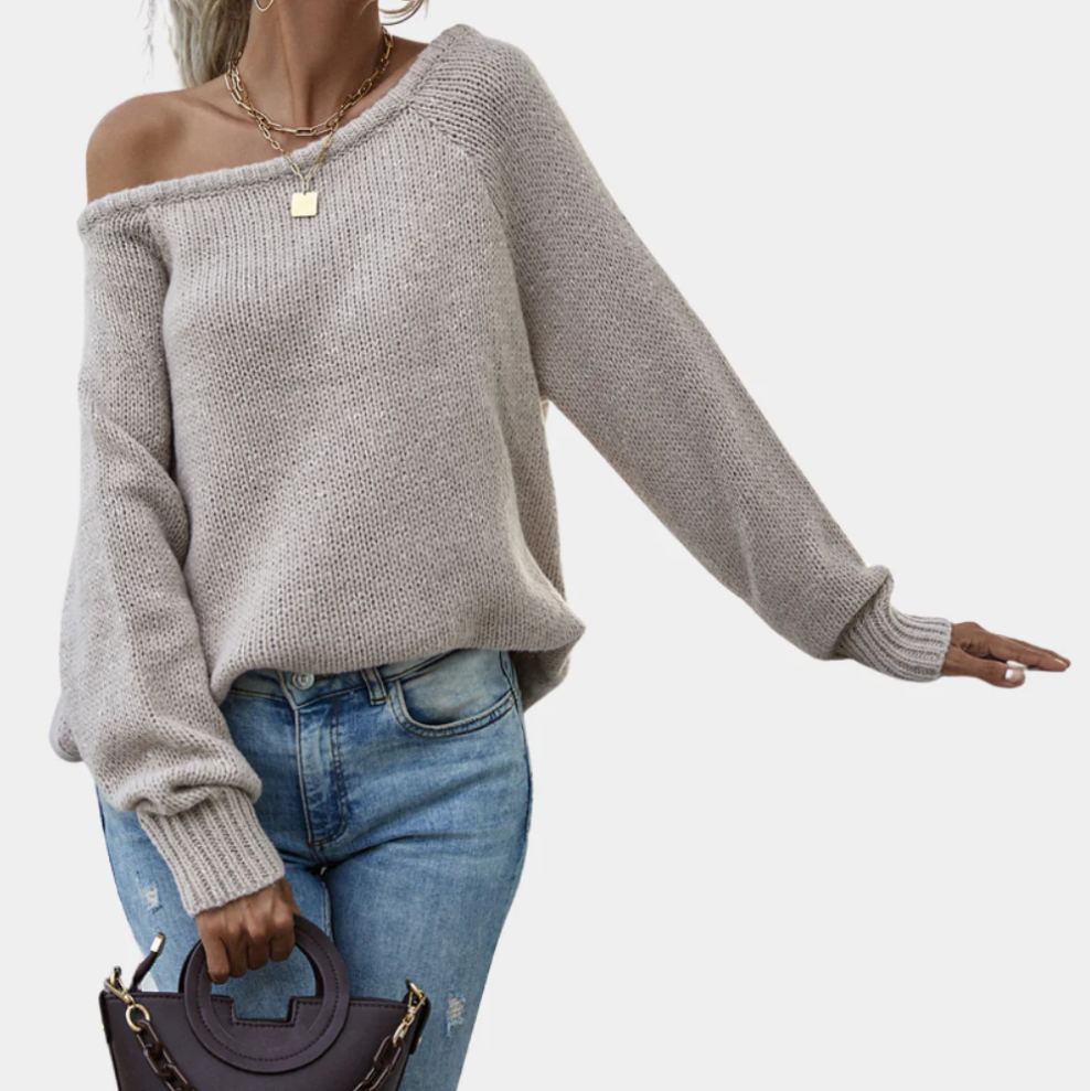 Lina - cozy knitted sweater for women