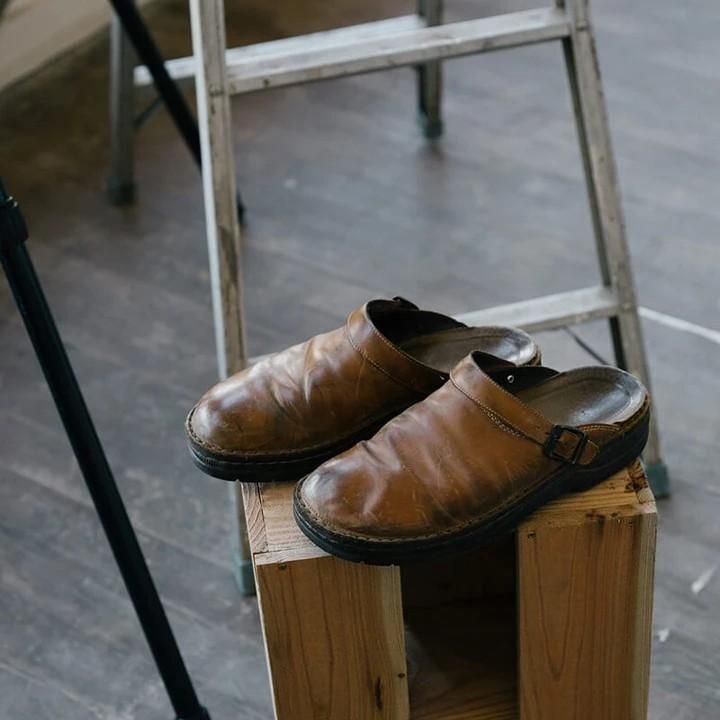 Yani - orthopedic leather slippers for men