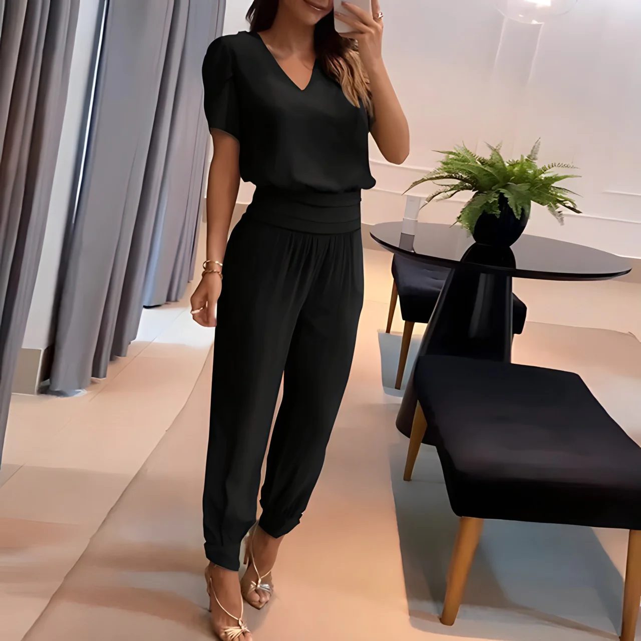 Birgit's Elegant Blouse & Trousers Set