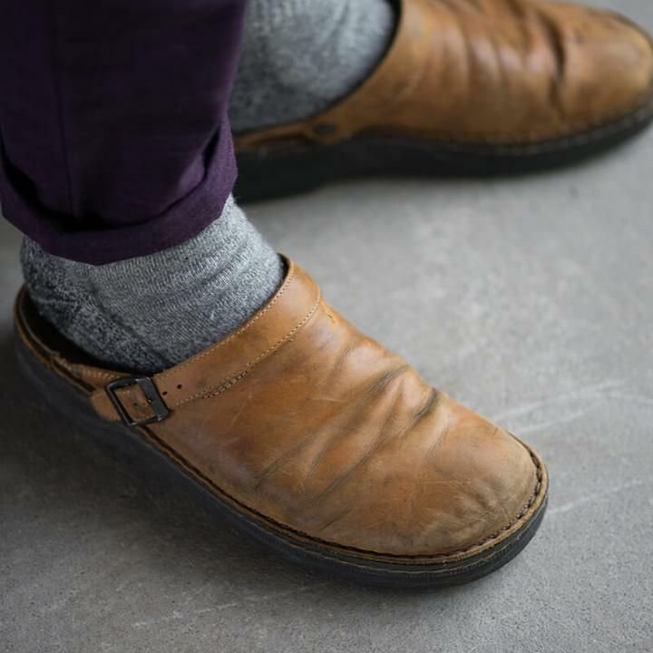 Yani - orthopedic leather slippers for men
