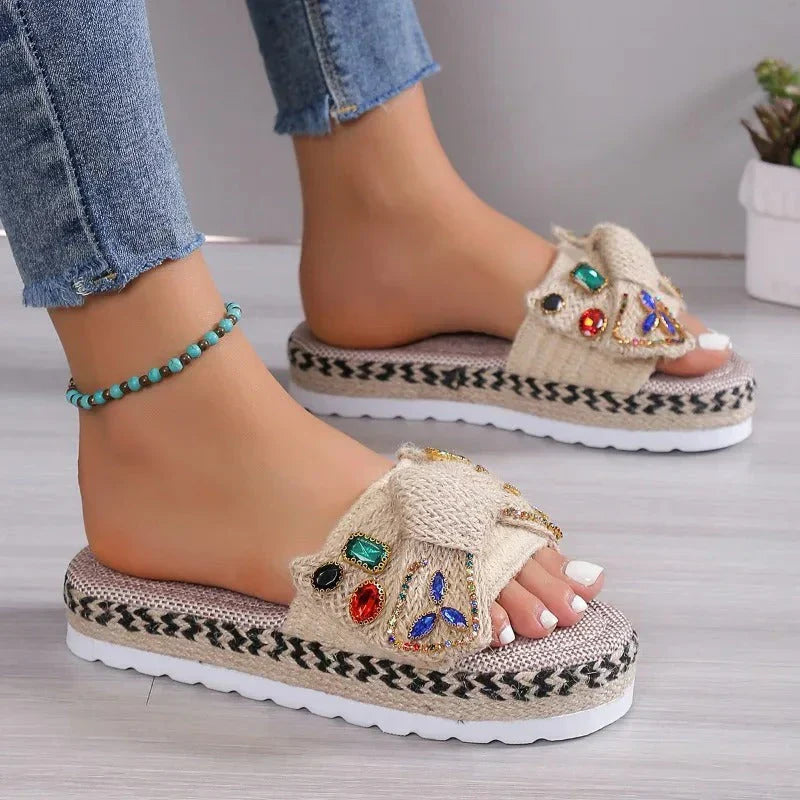 Women's platform sandals with stones