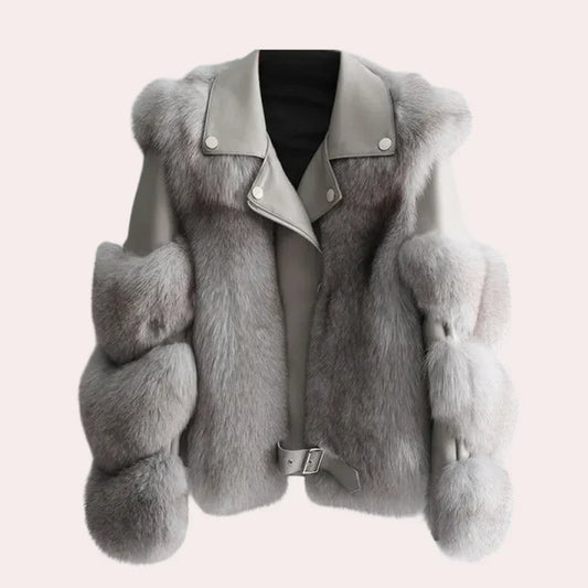 Maliana - stylish women's jacket with elegant flair