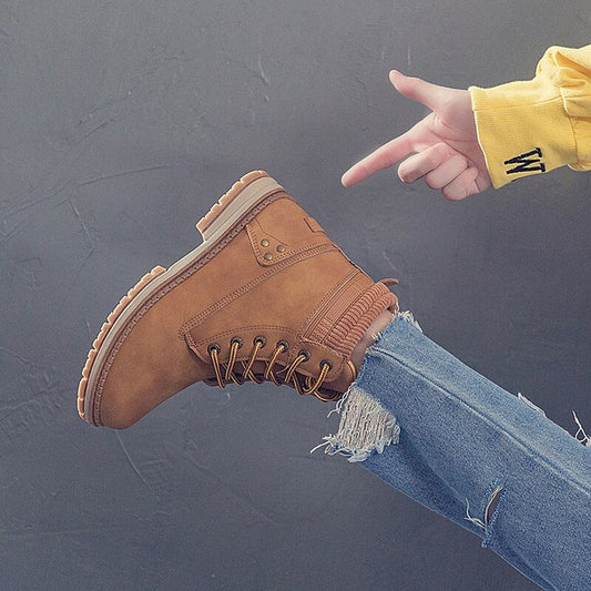 Comfortable and fashionable women's boots