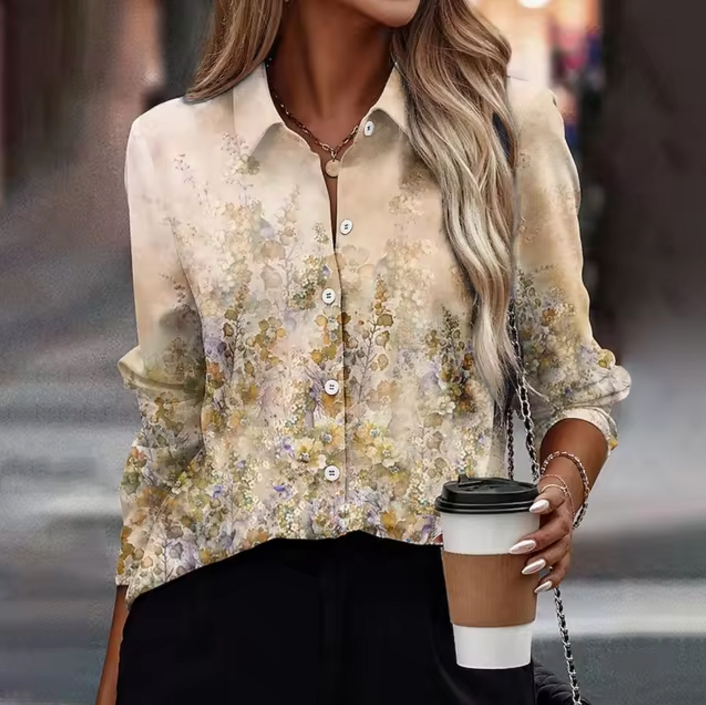 Freesia - blouse with floral design