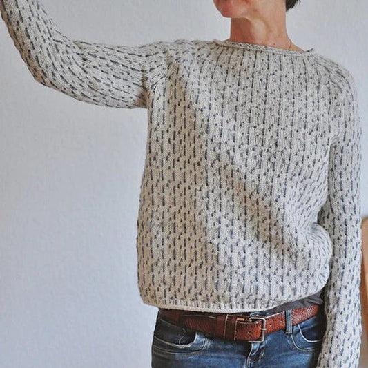 Louisa - chic gray sweater with round neckline