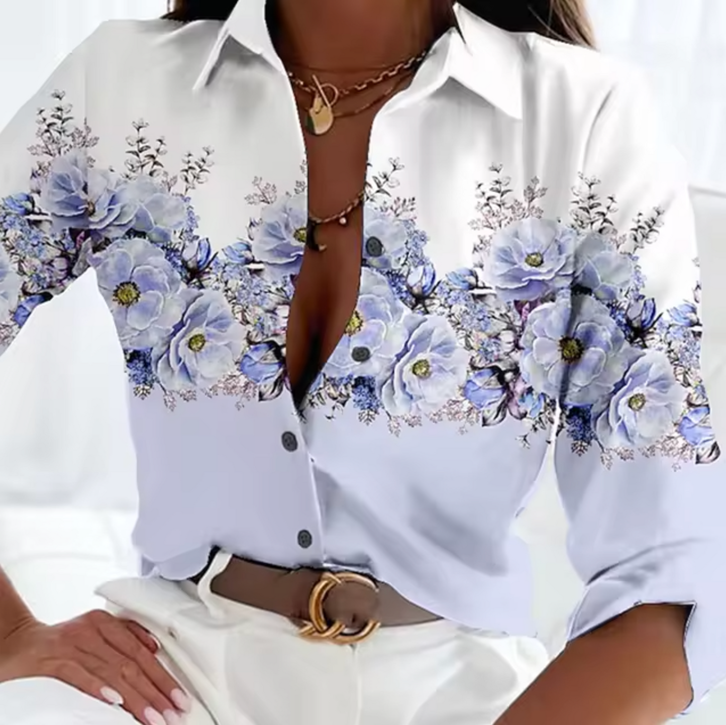 Freesia - blouse with floral design