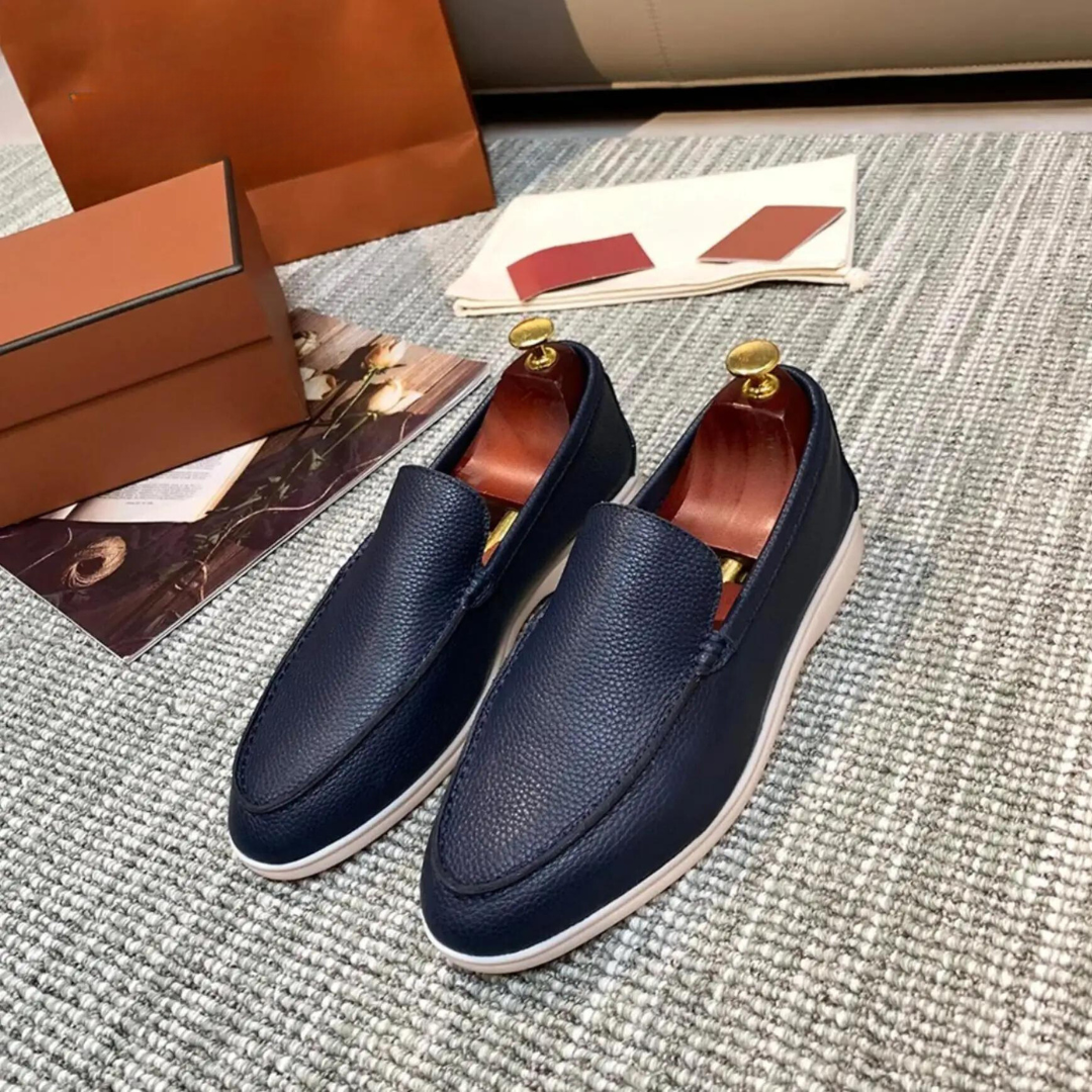 Elegant men's loafers in high-quality leather