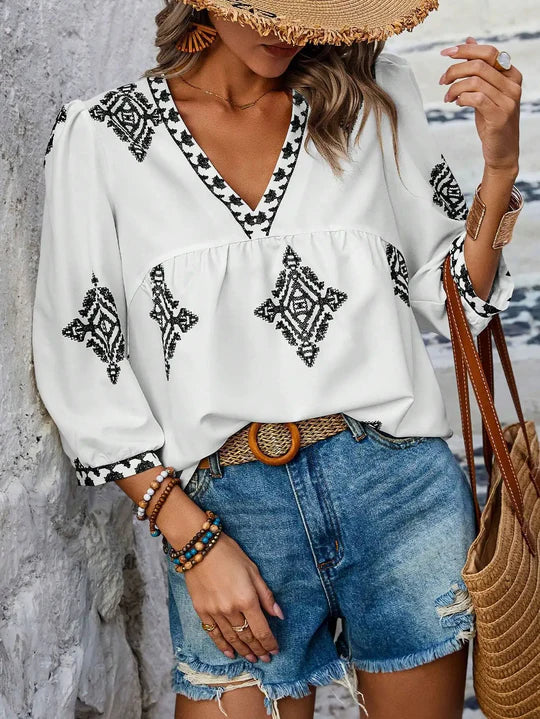 Amalia - casual retro style for women