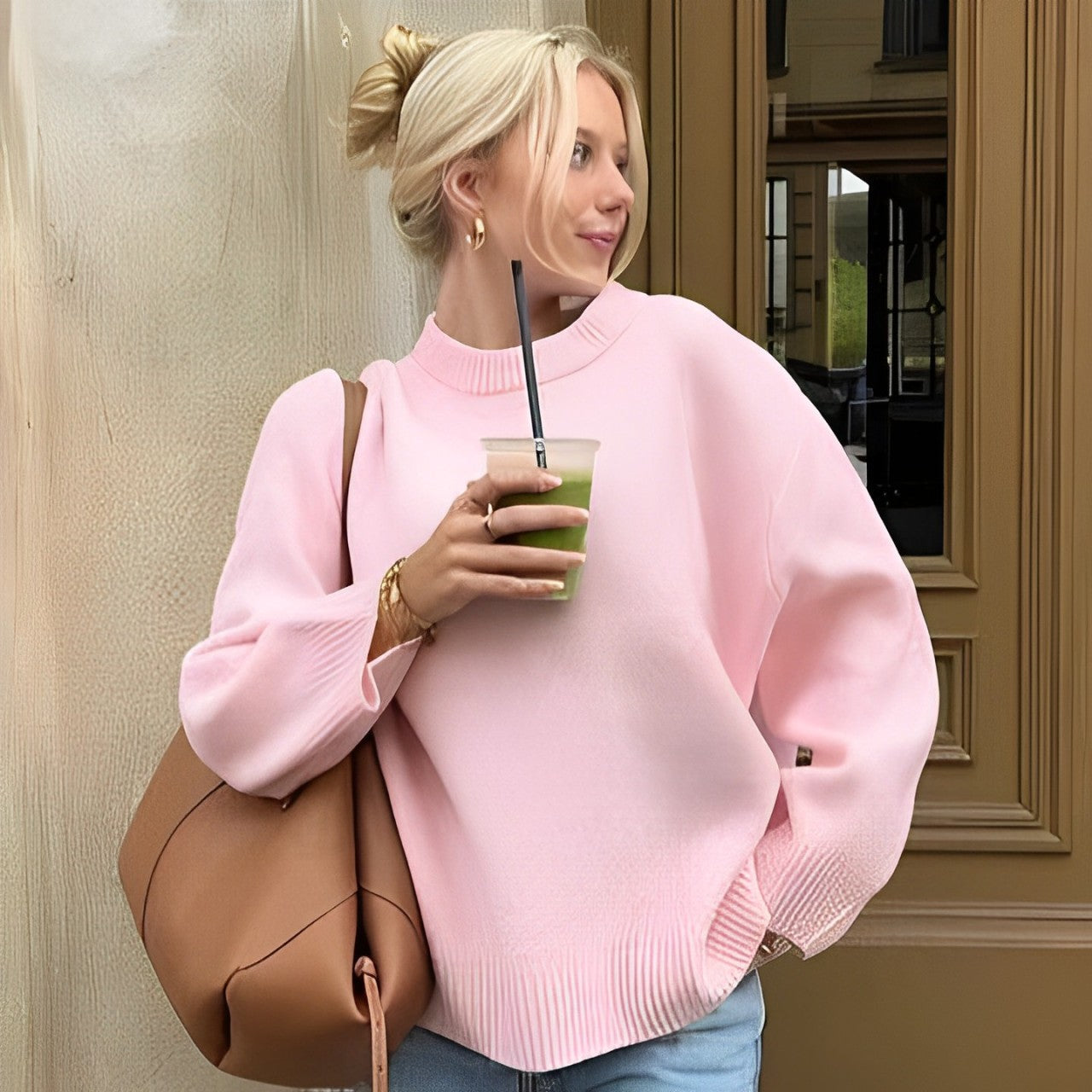 Azuma - long-sleeved jumper with round neckline