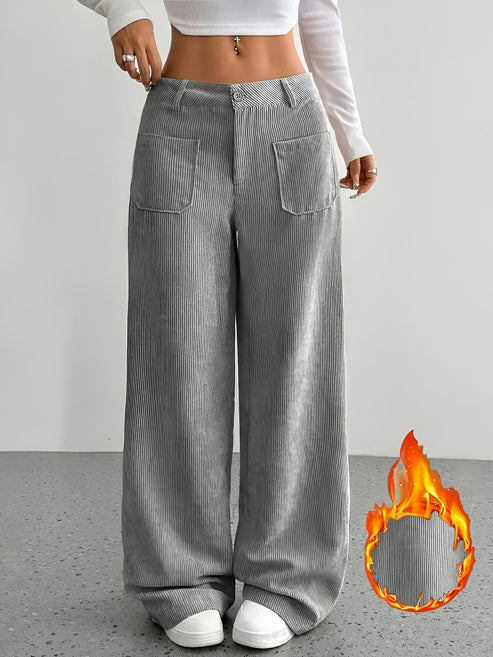 Sibille - casual trousers of corduroy with white pijpen