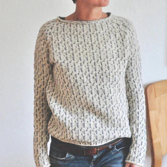 Louisa - chic gray sweater with round neckline