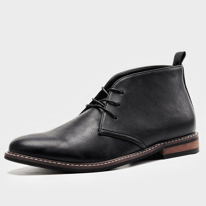 Petr - classic desert boots for men in vintage style