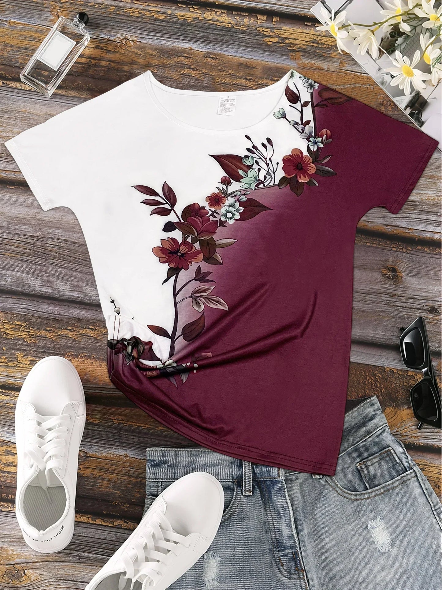 Lenai – stylish short sleeve top