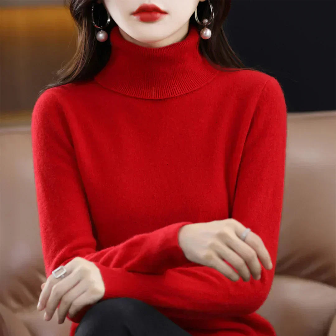Fashionable turtleneck sweater made of comfortable cashmere