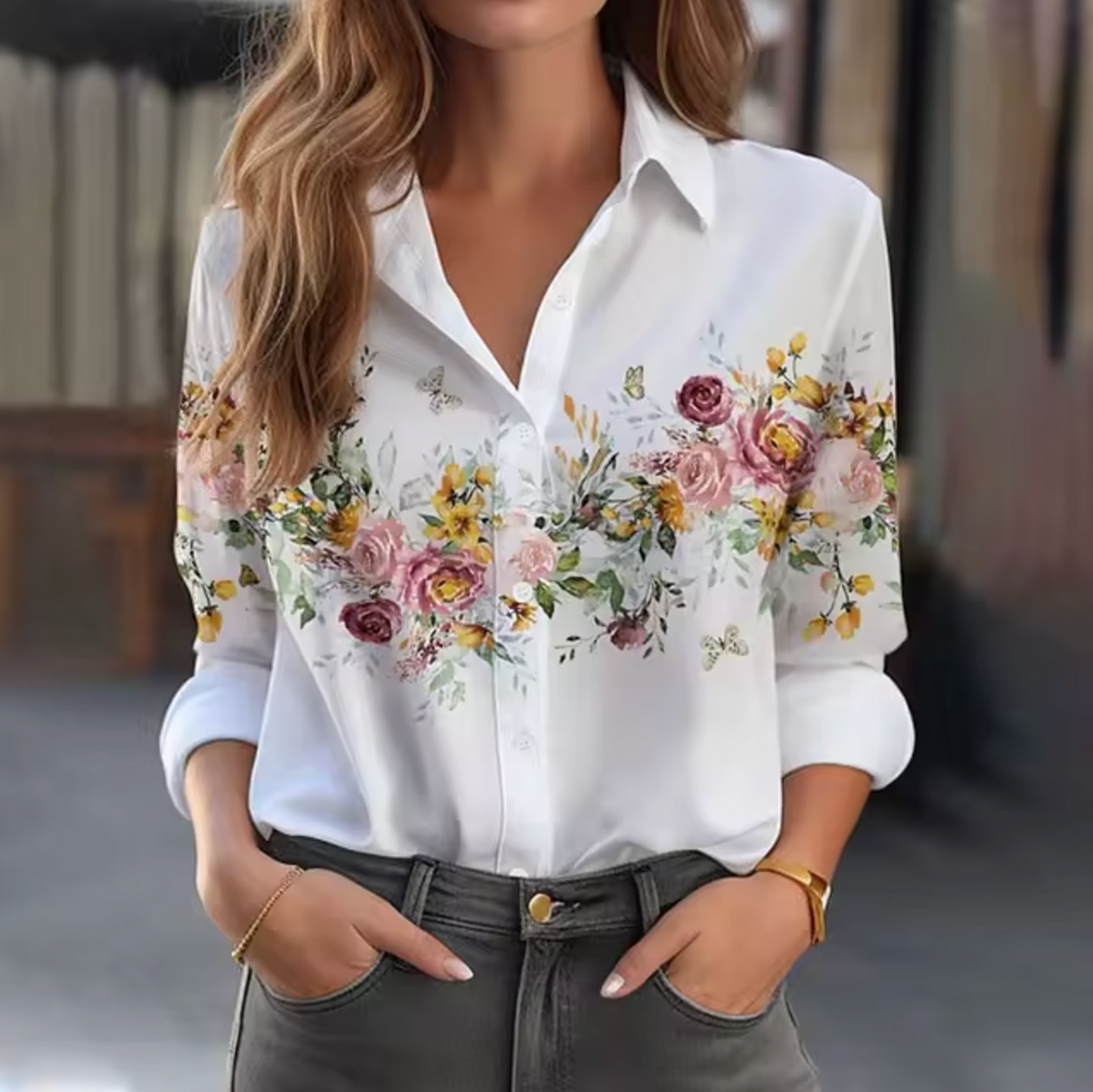 Freesia - blouse with floral design