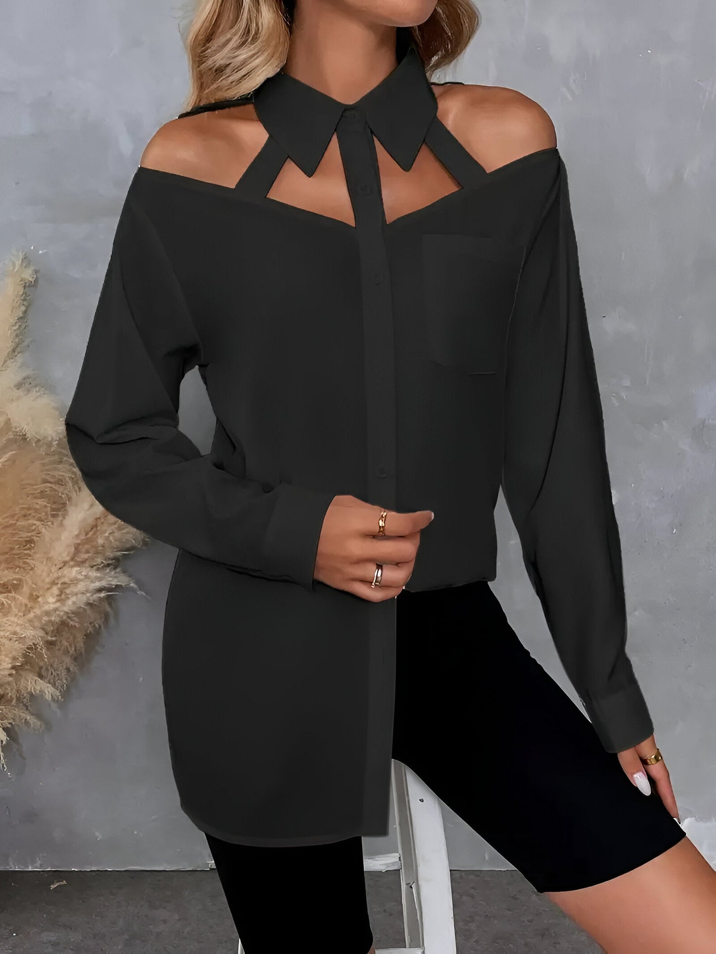 Nayra | stylish shirt with button closure