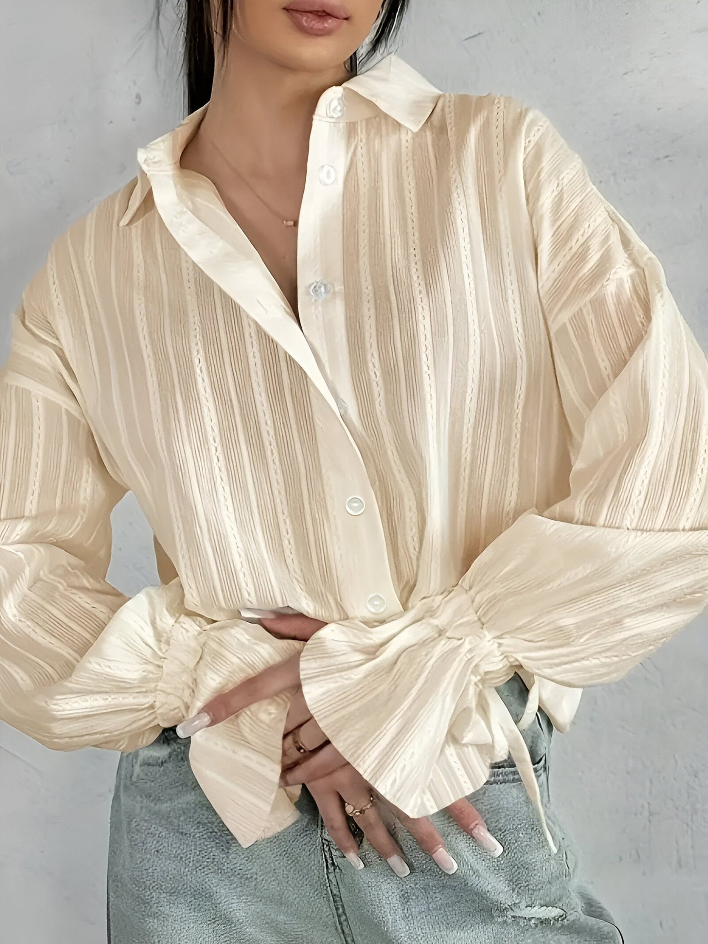 Oriholt | elegant overshirt with printed collar