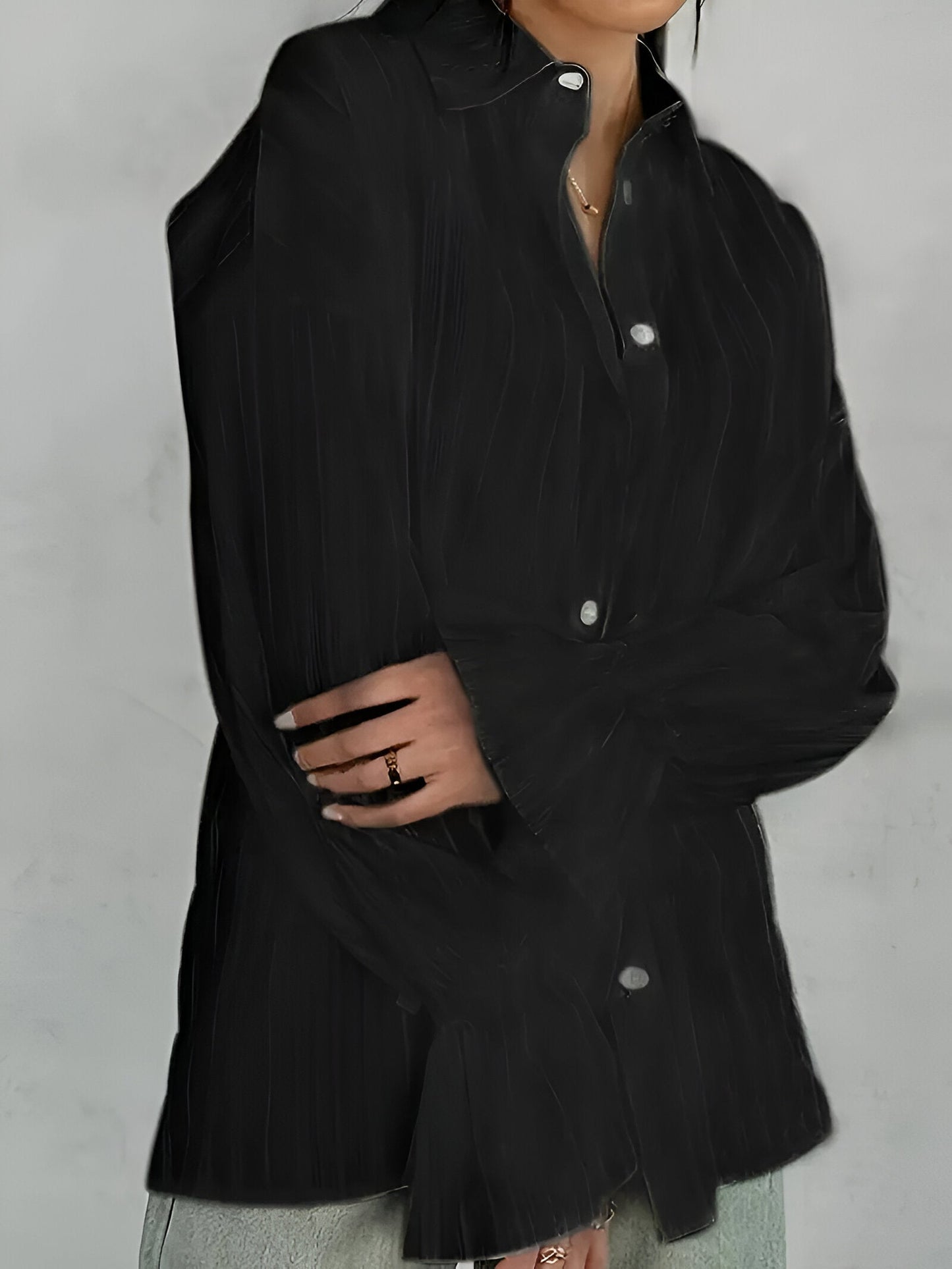 Oriholt | elegant overshirt with printed collar