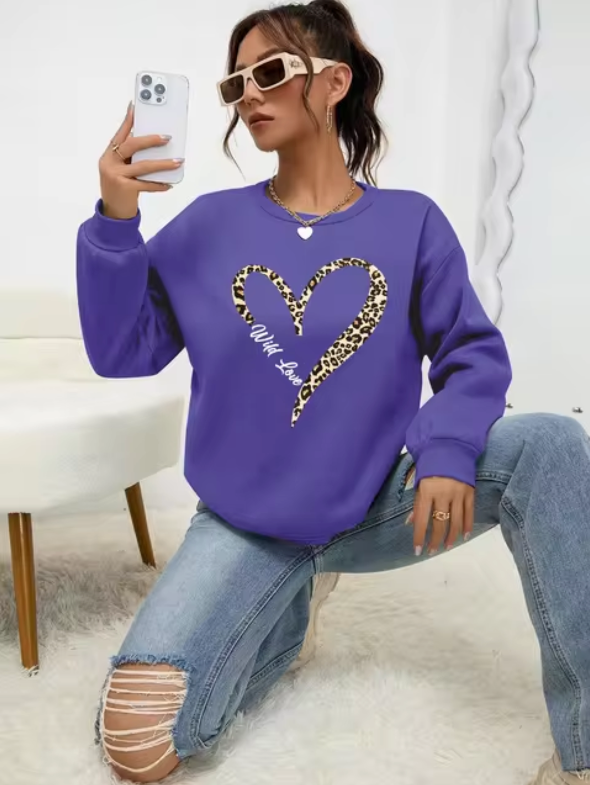 Dindy - batwing sweater with leopard heart print