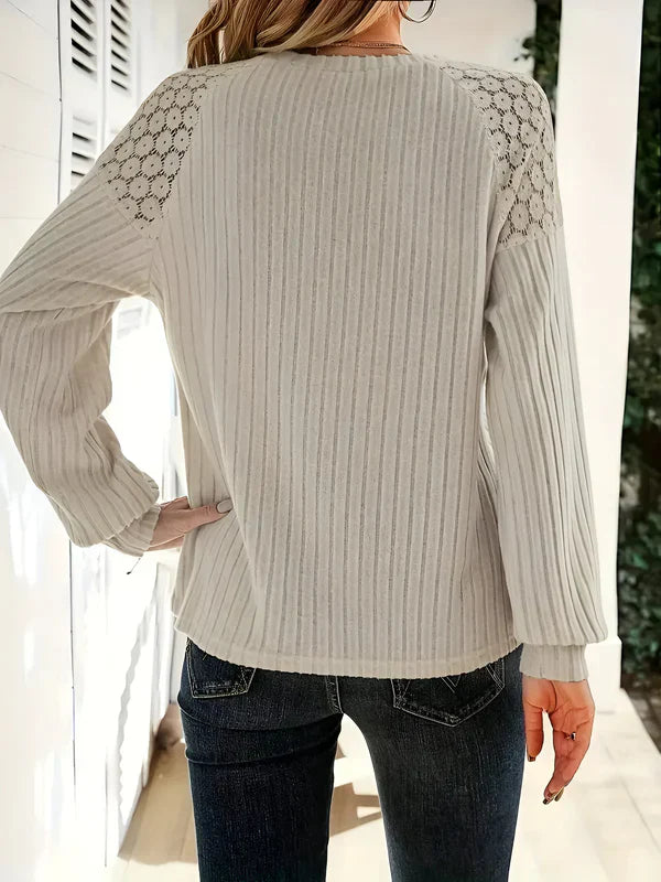 Clara - elegant sweater