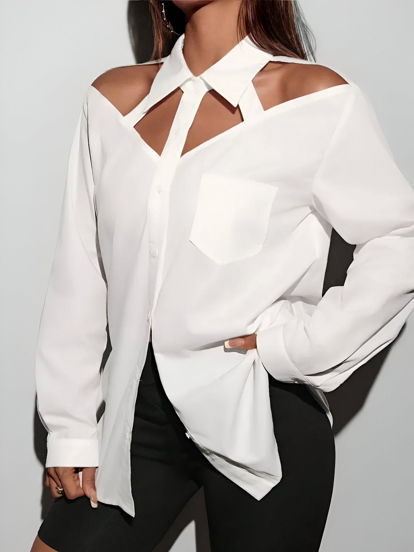 Nayra | stylish shirt with button closure