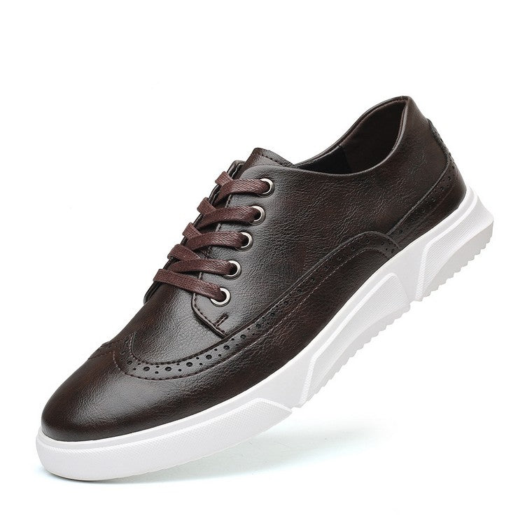 Elegant leather men's sneakers for smart-casual occasions