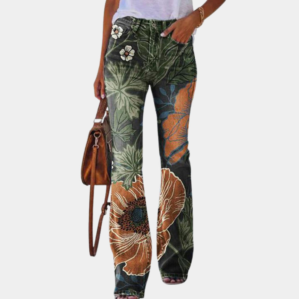 Rosmunda - trendy flared women's jeans with fashionable buttons