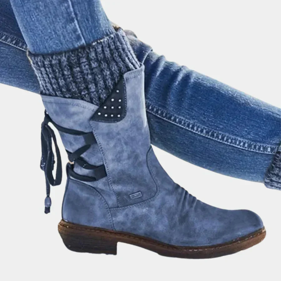 Chic women's snow boots for fashion-conscious women