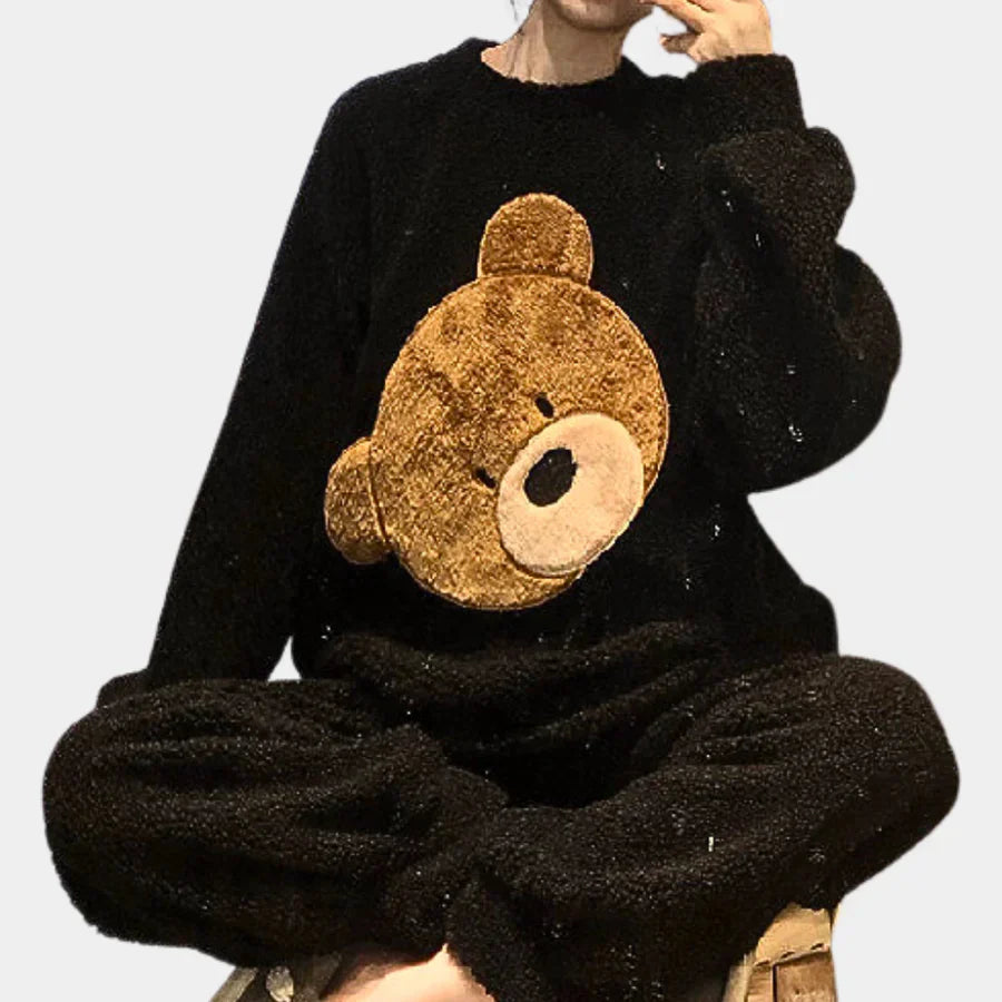 Cute and comfortable two-piece women's outfit