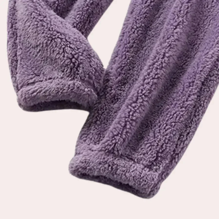 Luxurious and cozy pajama set for women for ultimate comfort