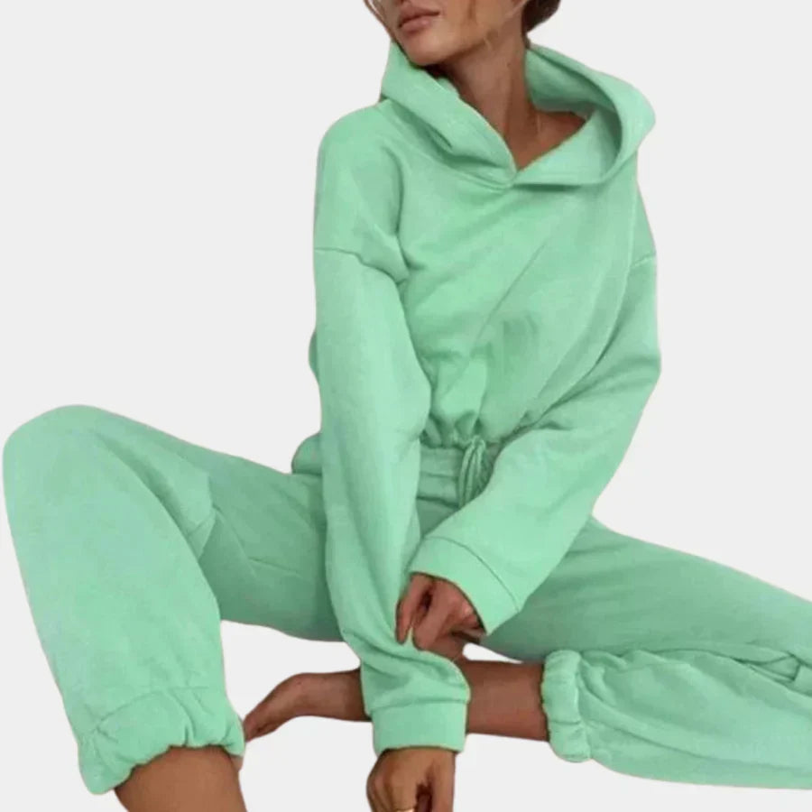 Elegant and comfortable women's sweaters for every occasion