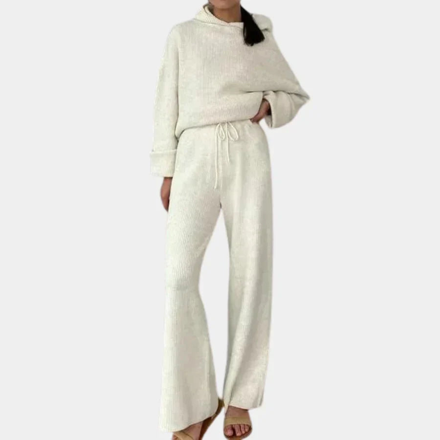 Milla - luxurious two-piece women's outfit for ultimate comfort and stylish looks