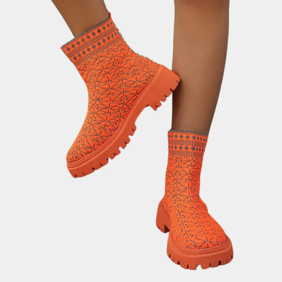 Elegant women's boots for a fashionable look