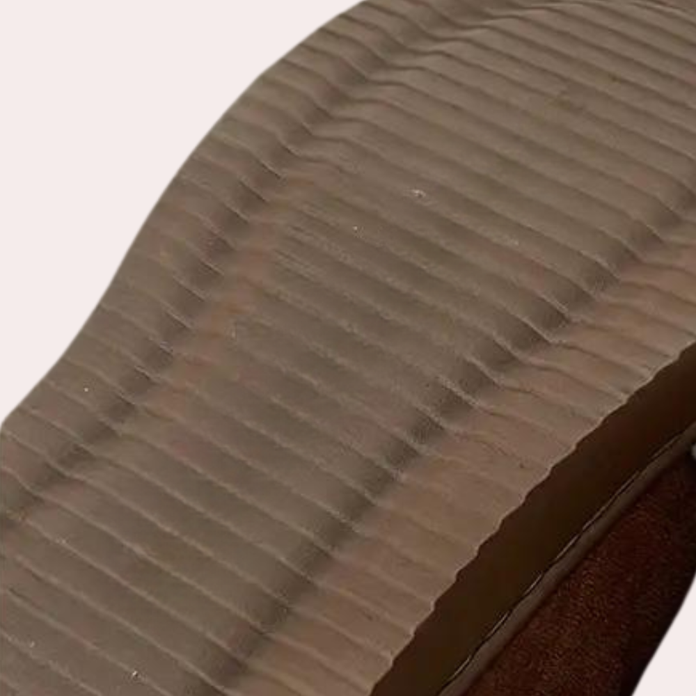 Michaila - elegant women's boots for a timeless look