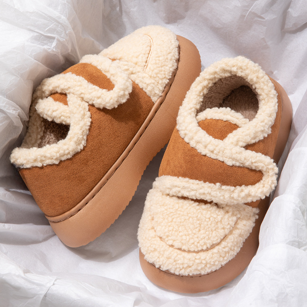 Michaila - elegant women's boots for a timeless look