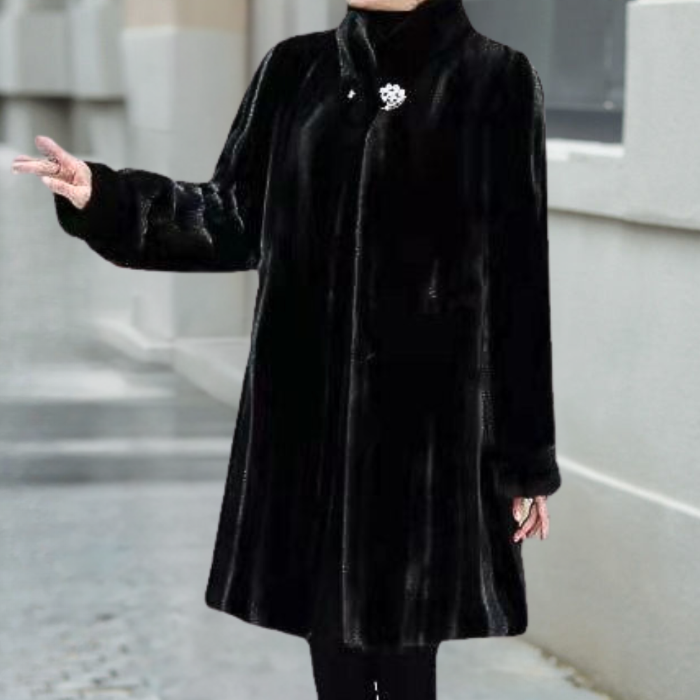 Laura - stylish and cozy winter coat for women